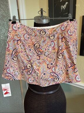 Lands End Paisley Print A-Line swim Skirt in Peach and Pink NWT size 10